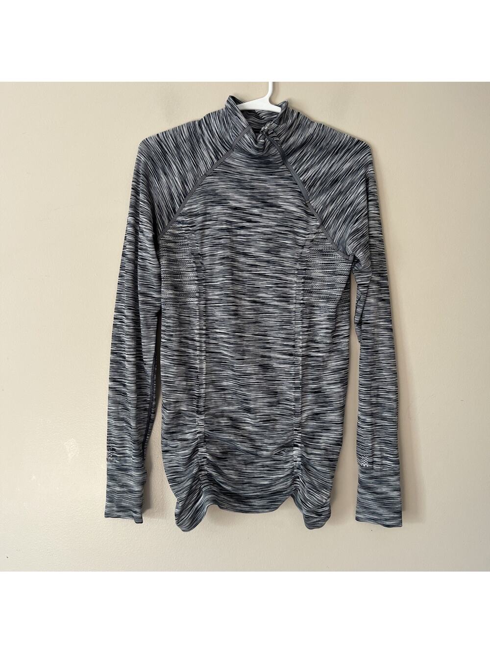 Athleta Top Womens Gray Long Sleeve Quarter Zip Athletic Running Outdoors No Tag